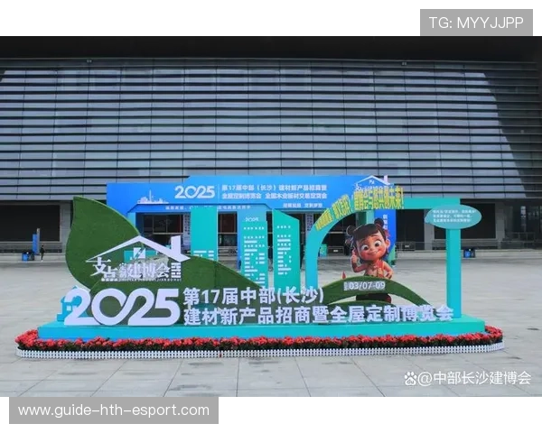 花游队进行队形编排优化，整体呈现更具观赏性