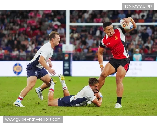 法国七人制橄榄球团队协作成为致胜关键,法国橄榄球运动员 法国七人制橄榄球团队协作成为致胜关键,法国橄榄球运动员