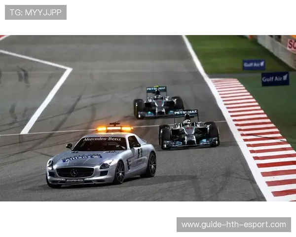 一级方程式赛事中利用安全车时段优化进站策略的博弈（465 ）